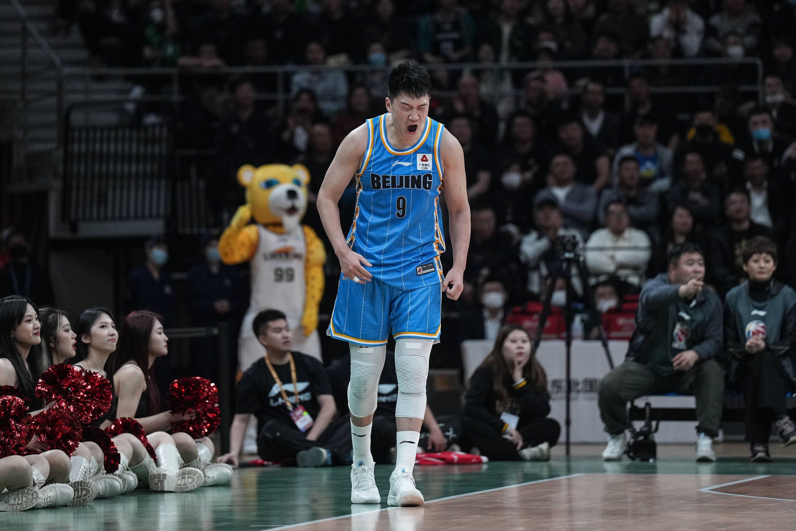 阿森纳主场6-0横扫朗斯。